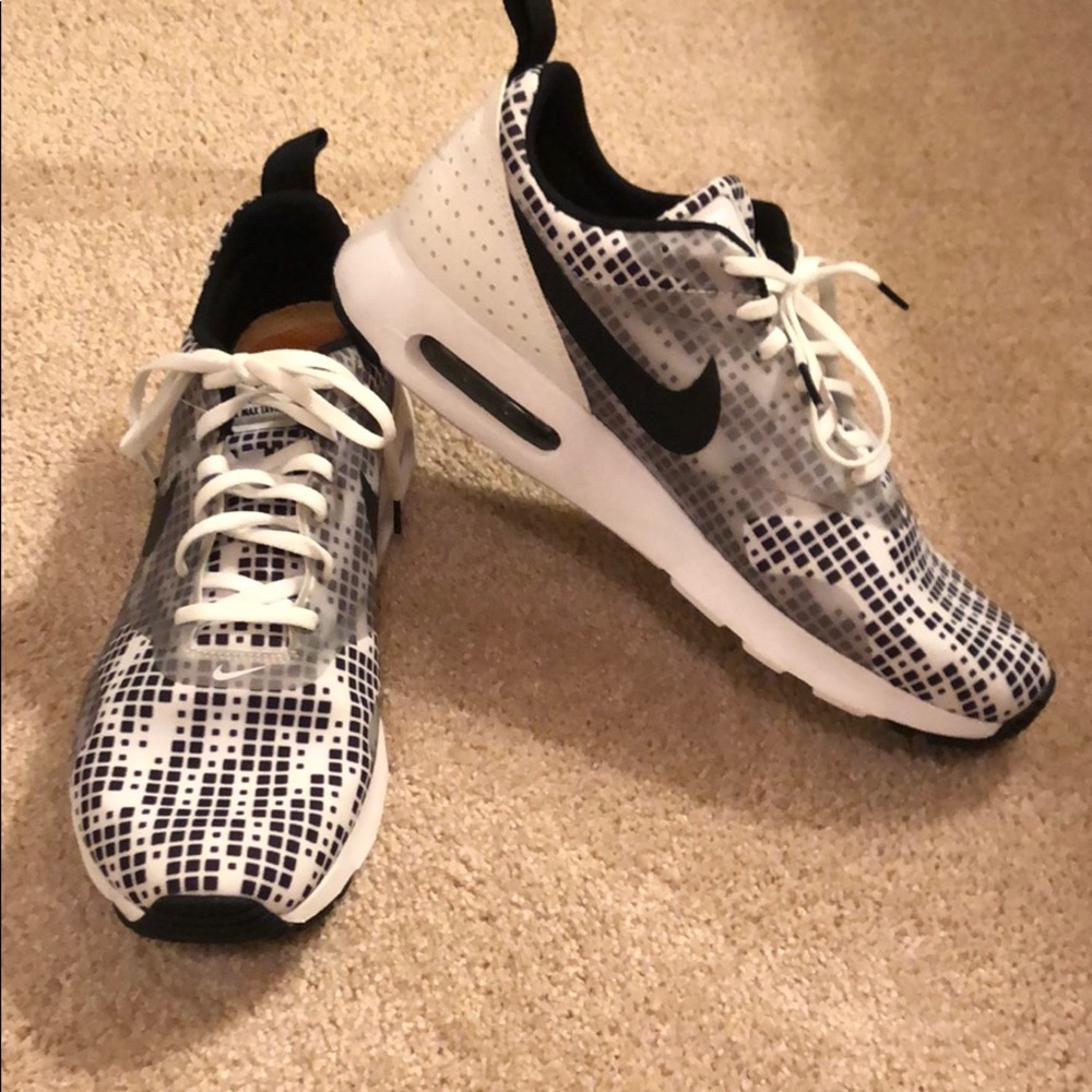 Nike Air Max Tavas